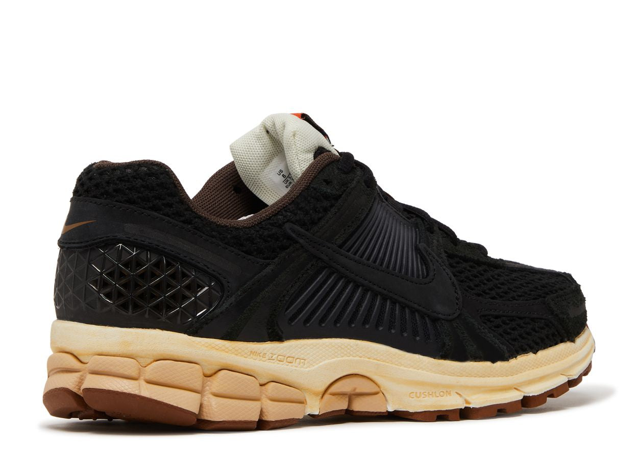 Nike Zoom Vomero 5 “Black Sesame”