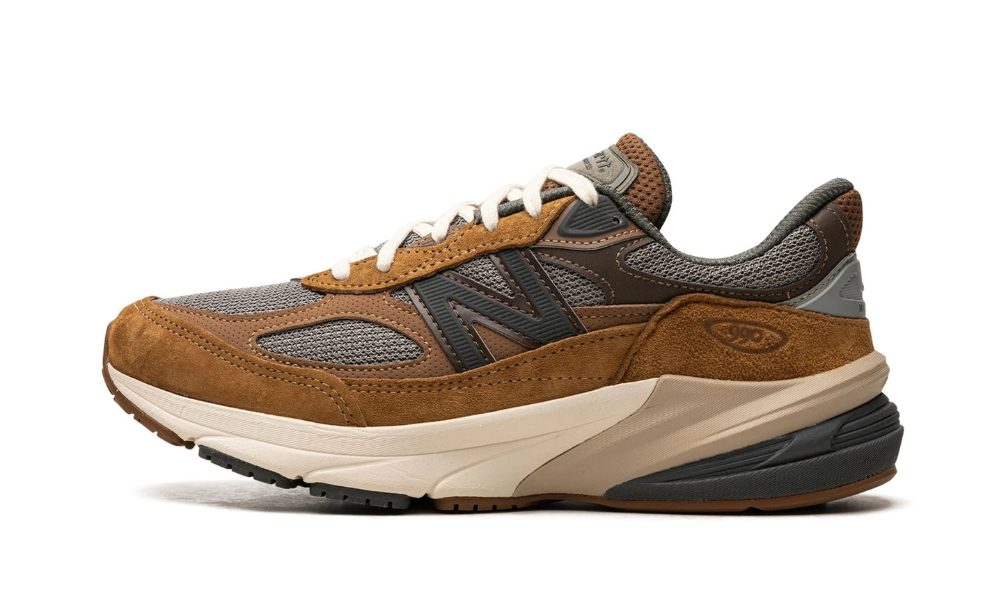 New Balance 990v6 “Sculpture Center”