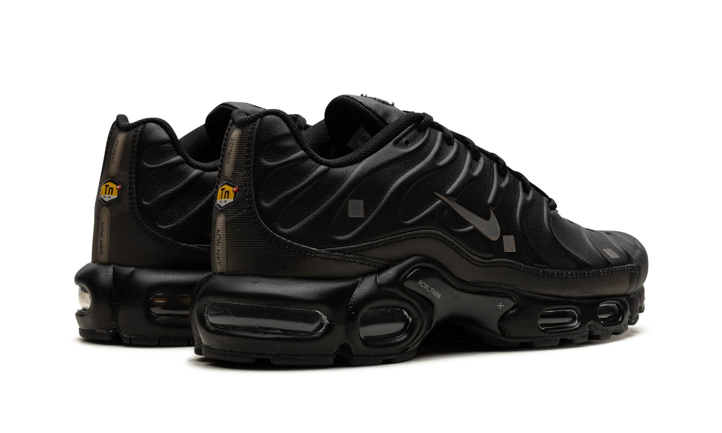 Nike Air Max Plus “Black”