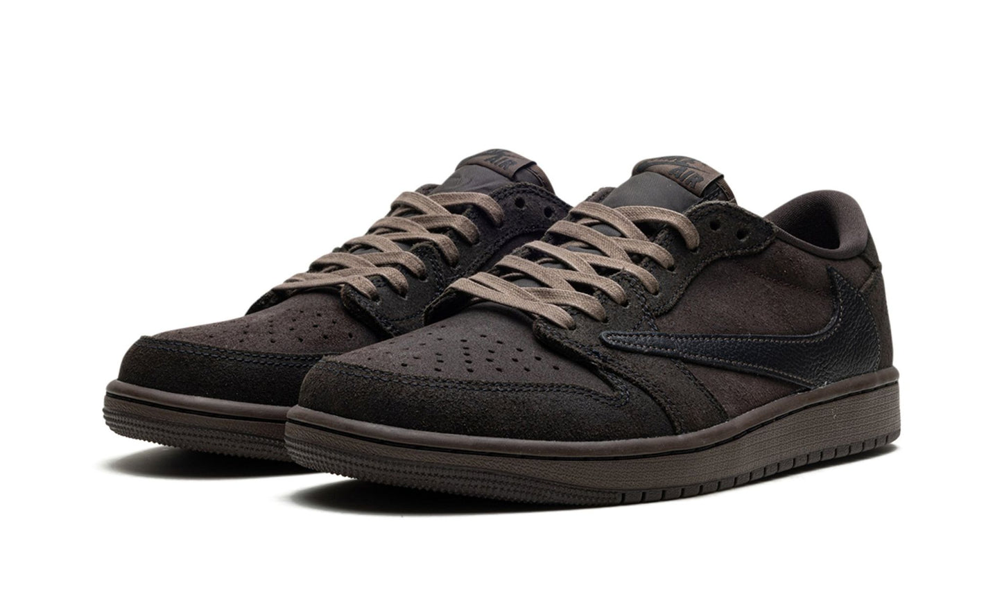 Air Jordan 1 Low OG "Travis Scott - Velvet Brown"