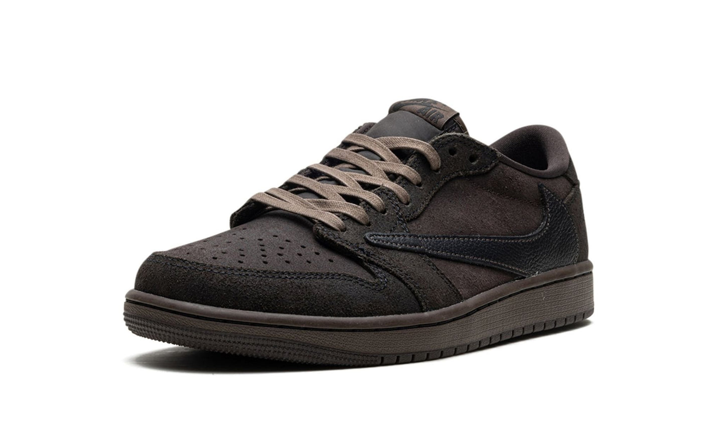 Air Jordan 1 Low OG "Travis Scott - Velvet Brown"