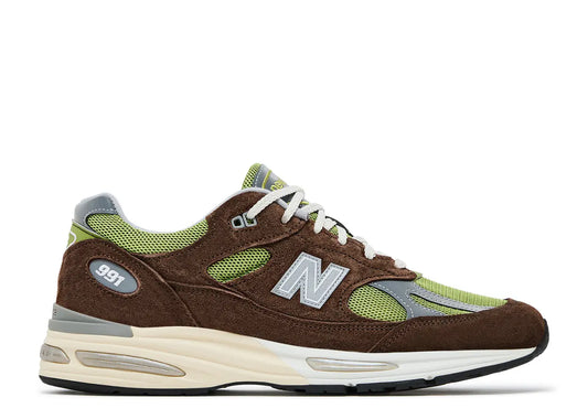 New Balance Danielle Cathari x Kith 991V2